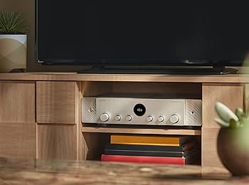 maranz アンプ　動作品 オーディオの常識を破壊、マランツ“小型でもフルサイズに負け